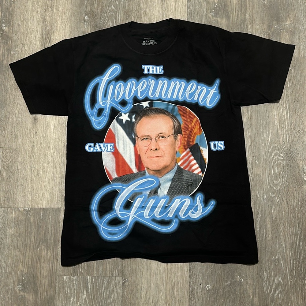 Ice Cold Record ICECOLDBISHOP “The government Gave us Guns” tshirt size Medium